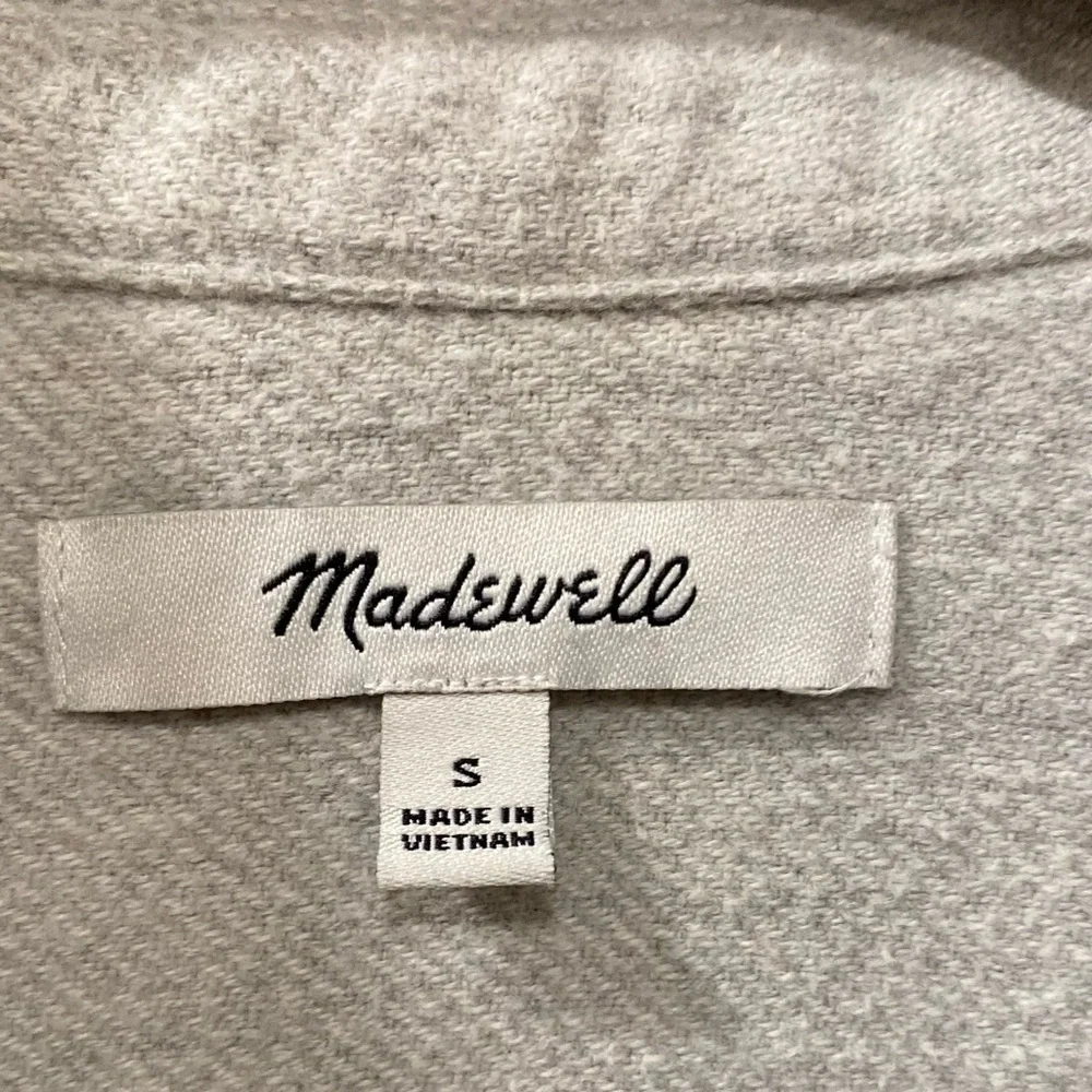 MADEWELL‎ Light Gray Flannel Flap-Pocket Oversized Ex-Boyfriend Shirt Size Small - Picture 10 of 11